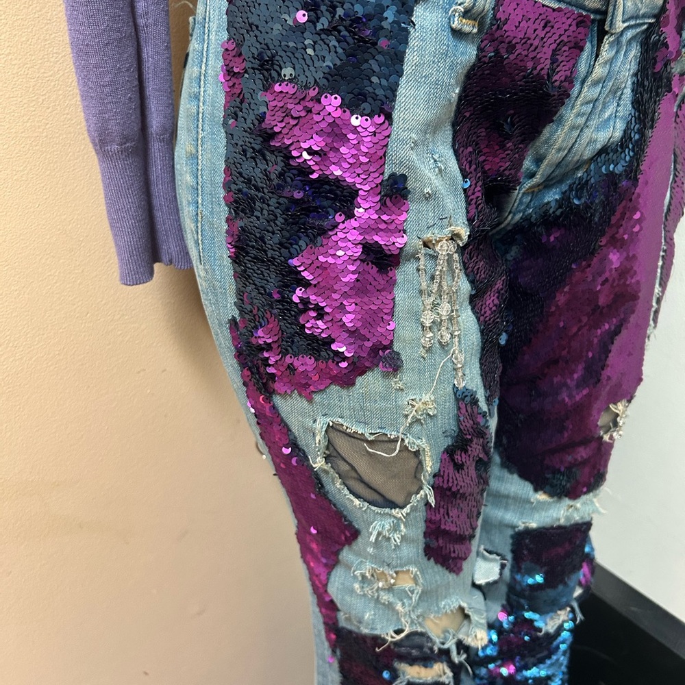 Sequin Patchwork Jeans - image 4